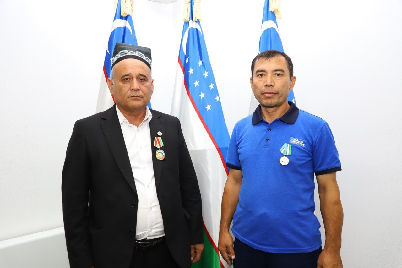 Сотрудники UzAuto Motors награждены орденом «Меҳнат Шурати» и медалью «Шуҳрат»