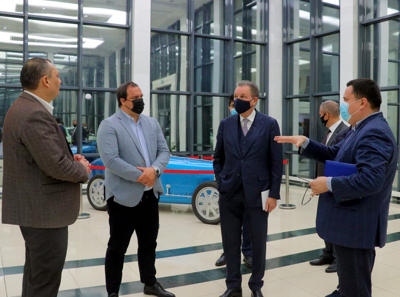 Генеральный директор UzAuto Motors и представители GM International посетили Туринский политехнический университет в Ташкенте
