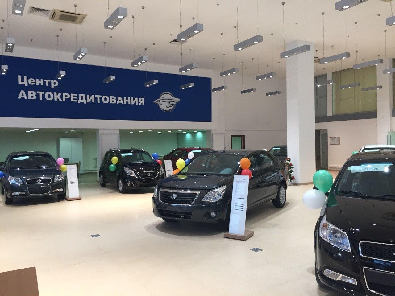 UzAuto Motors открыл очередной автосалон в Москве